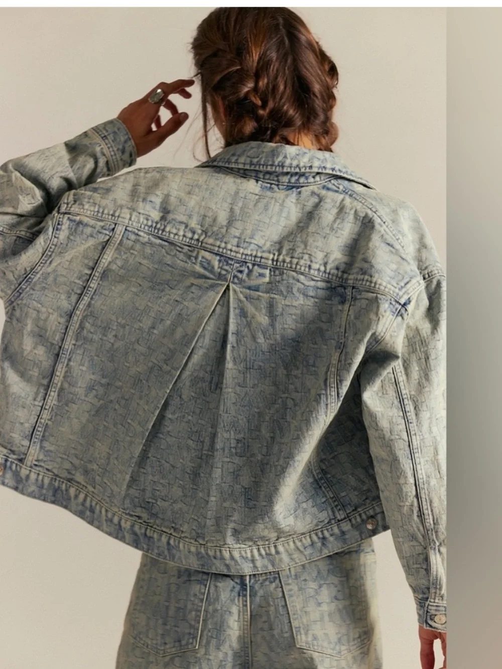 1461. FREE PEOPLE We The Free Opal Swing Jacquard Denim Jacket in Letters Wash - Picture 4 of 10
